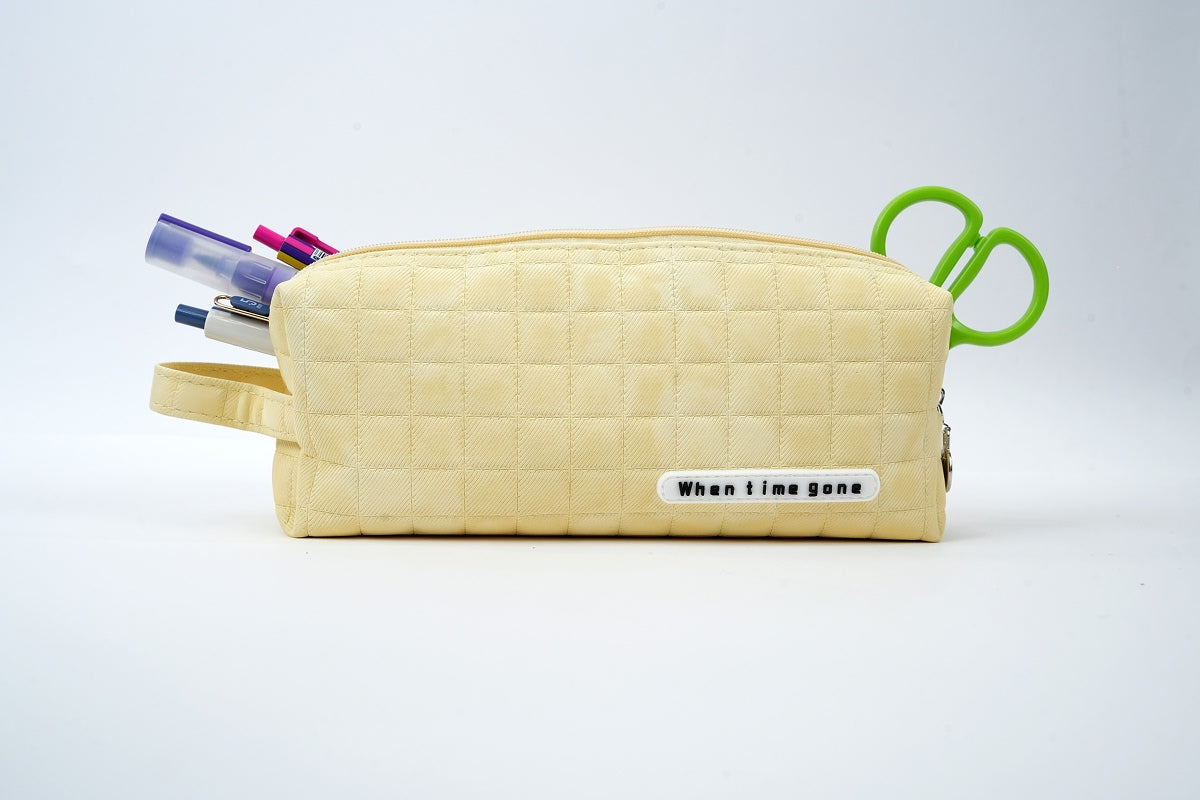 Squarestich Pouch - Light Yellow